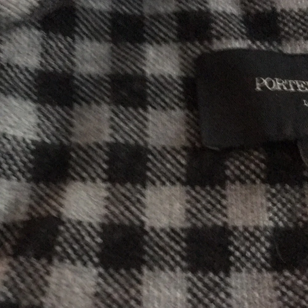 Porter & Ash 100% Marino wool Scarf